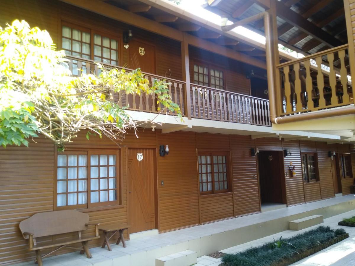 Pousada Villa Fiorita カネラ エクステリア 写真