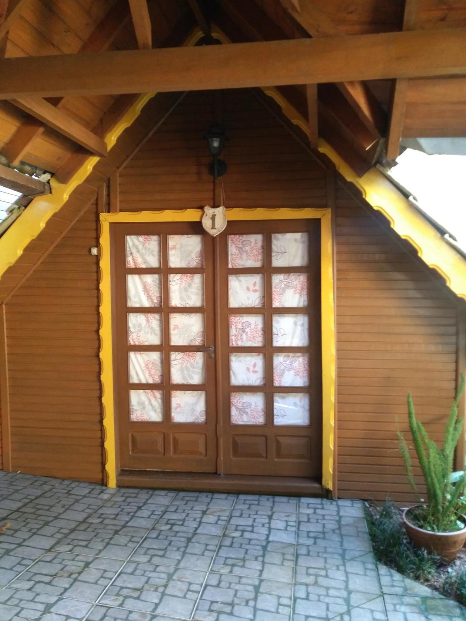 Pousada Villa Fiorita カネラ エクステリア 写真